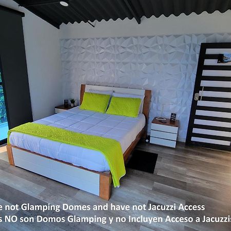 ホテル Solaris Glamping Exclusive Tena エクステリア 写真