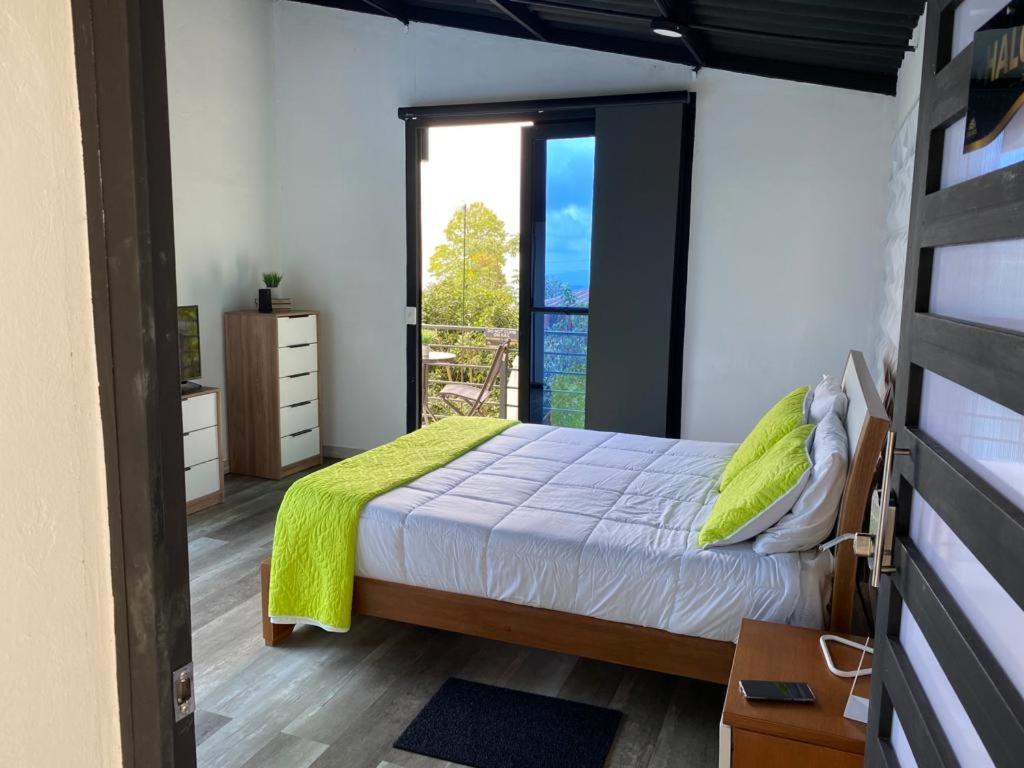 ホテル Solaris Glamping Exclusive Tena エクステリア 写真