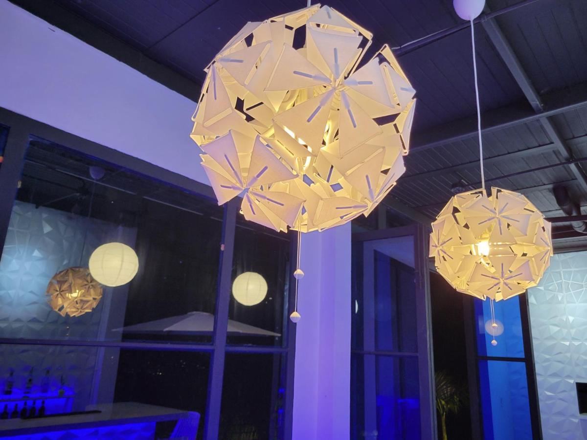 ホテル Solaris Glamping Exclusive Tena エクステリア 写真