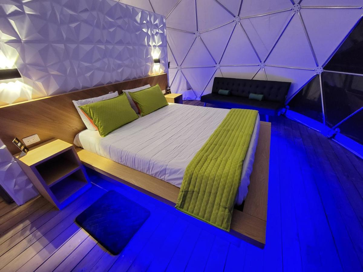 ホテル Solaris Glamping Exclusive Tena エクステリア 写真